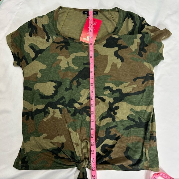 Sanctuary Gorpcore Green Camo Print Tie Front Natural Hiking Outdoor Tee Size: M - Picture 9 of 9